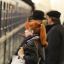 Пассажир упал на рельсы на станции метро "Площадь Победы"